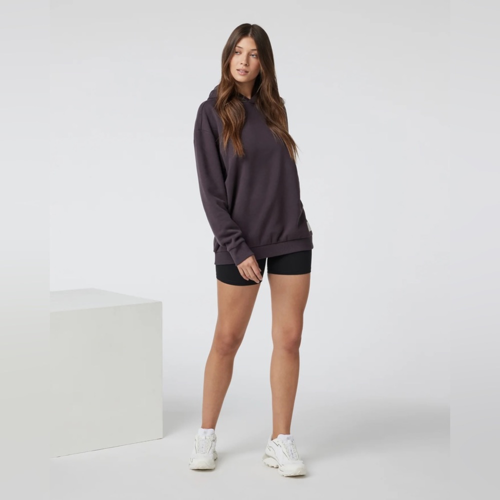 Worn once Vuori Restore Oversized Hoodie sangria XS